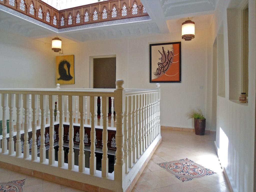 Hotel Riad Ben Atar Эс-Сувейра Экстерьер фото
