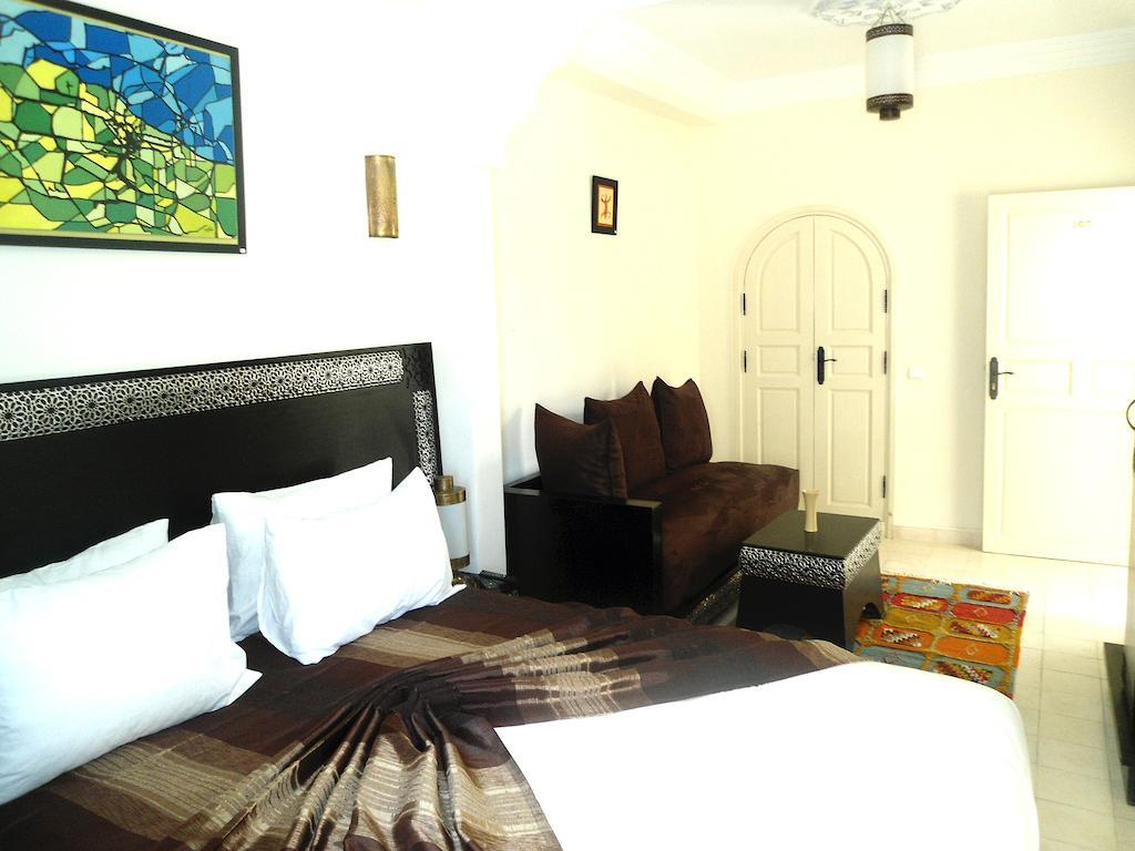 Hotel Riad Ben Atar Эс-Сувейра Экстерьер фото