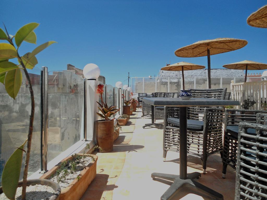 Hotel Riad Ben Atar Эс-Сувейра Экстерьер фото