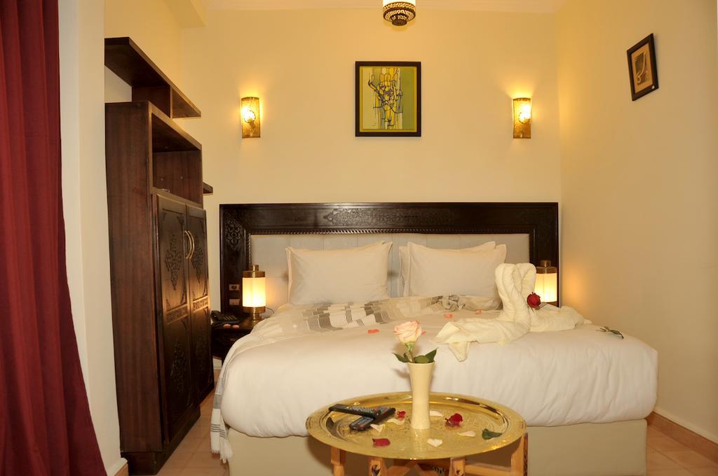 Hotel Riad Ben Atar Эс-Сувейра Экстерьер фото